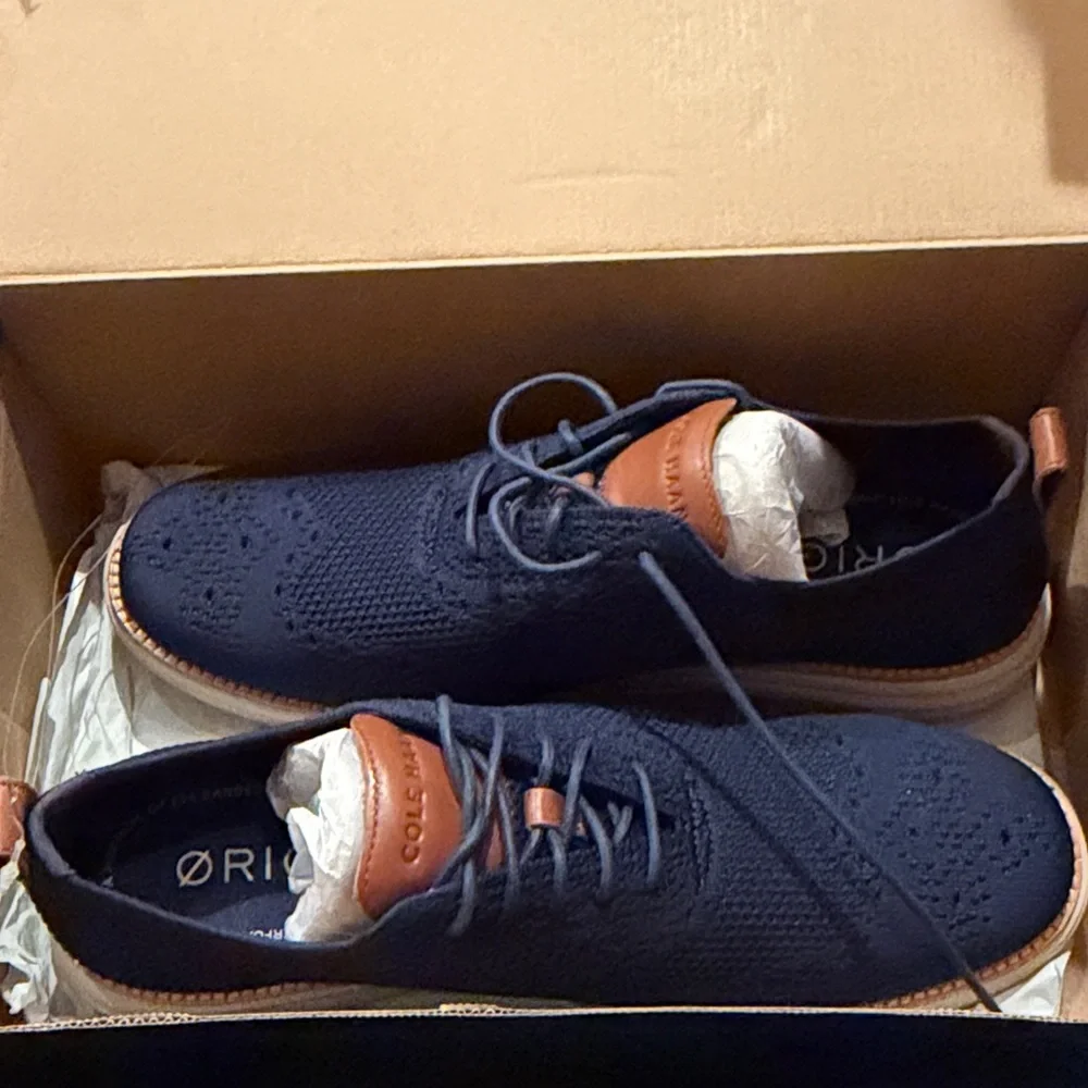 New in Box Zerogrand Remastered Stitchlite Wingtip Oxfords